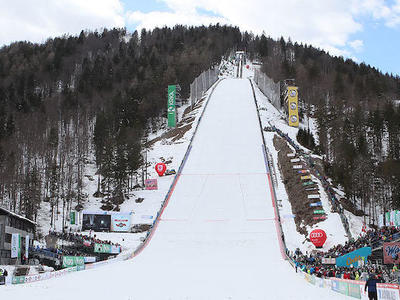 W杯男子プラニツァ大会 公式練習＆予選LIVE
