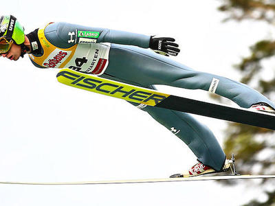 グランプリ男子ヒンターツァーテン予選 イエラーがトップ