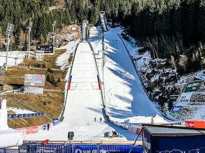 本日、試技＆本戦LIVE