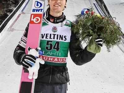 Skisprung-Weltcup in Lahti: Kraft vor Geiger