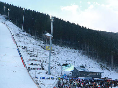 Skispringen Damen Weltcup: Neustadt statt Hinterzarten.