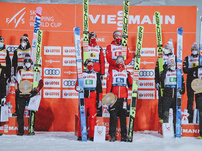 W杯ザコパネ団体戦 オーストリアV、日本5位