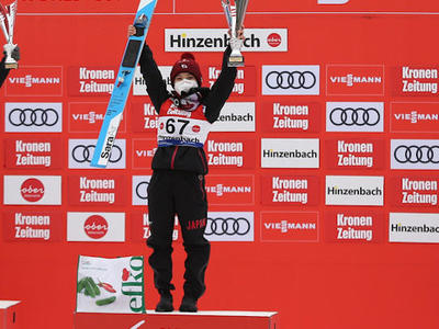 W杯女子ヒンツェンバッハ第2戦 高梨が今季初優勝