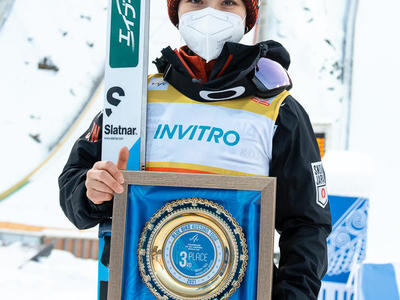 クラマーがブルーバード2連勝 高梨3位
