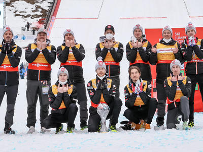 Geiger gewinnt Finale und Skiflugweltcup