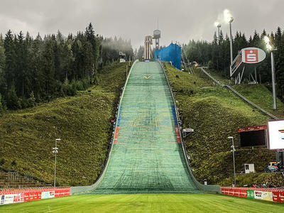 グランプリ・クリンゲンタール大会：練習＆予選 LIVE