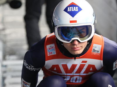 シーズン開幕・予選 ストッフ好調、小林陵侑4位