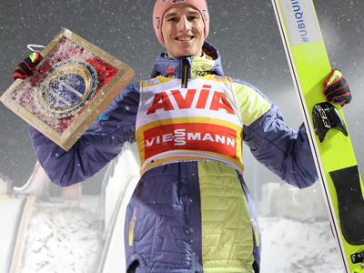 Halvor Egner Granerud gewinnt in Nizhny Tagil