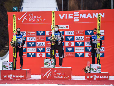 W杯女子ヒンツェンバッハ個人第1戦 スロベニアが１・２位