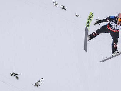 フライング世界選手権 クラフトが予選1位