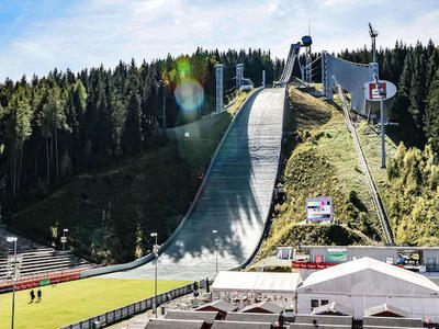 グランプリ・クリンゲンタール大会 公式練習＆予選 LIVE