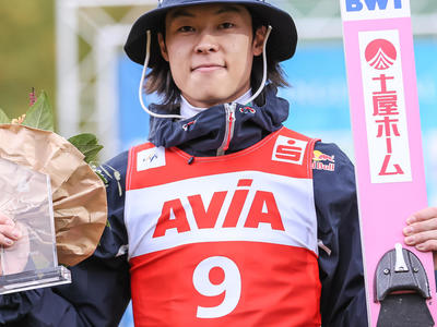 Dawid Kubacki räumt in Klingenthal ab