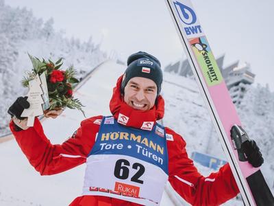 Anze Lanisek gewinnt Rekordjagd am Polarkreis