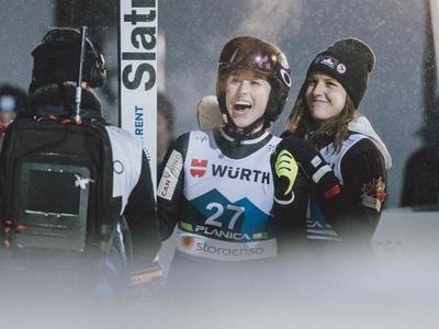 世界選手権 女子LH カナダが歴史的金メダル 丸山希4位