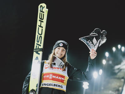 W杯女子エンゲルベルク第1戦 パニエが２勝目