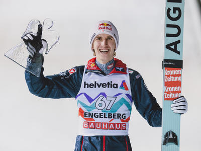 Skisprung-Weltcup Engelberg: 3-fach Erfolg der ÖSV Adler
