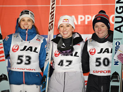 Alexandria Loutitt gewinnt in Sapporo