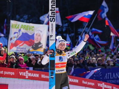 W杯女子リュブノ大会第1戦 ホームゲームでプレウツ勝利