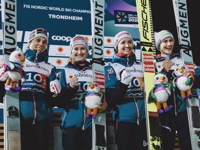 Norwegerinnen gewinnen WM-Titel