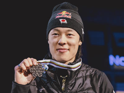 男子LH個人戦 ドーメン・プレウツが金 - 世界選手権終盤で混乱
