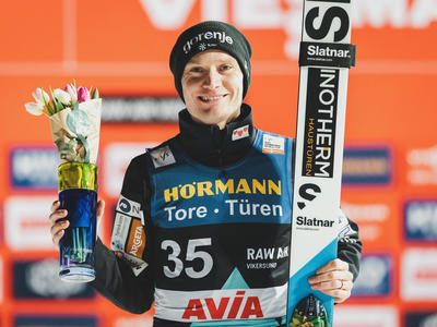 Andreas Wellinger gewinnt Vikersund