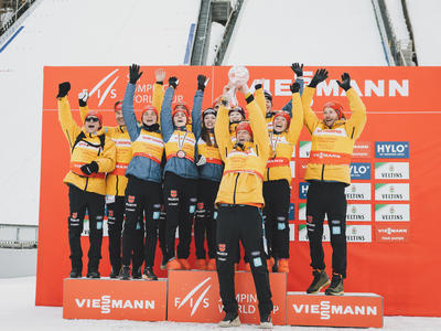 Nika Prevc krönt überragende Saison mit Finalsieg