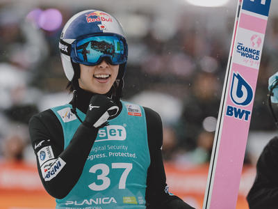 Domen Prevc gewinnt Planica - Daniel Tschofenig den Gesamtweltcup
