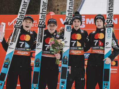Österreich gewinnt Teamfliegen vor Deutschland und Slowenien