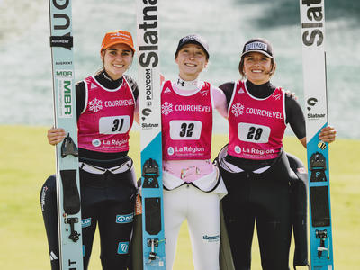 Lindvik und Prevc gewinnen Grand Prix Auftakt