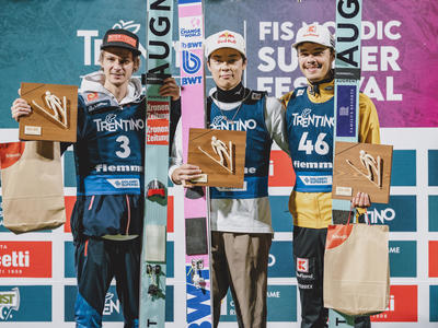 男子プレダッツォLH戦 小林陵侑が勝利