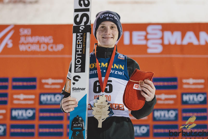 W杯男子ルカ第1戦 ラニセク優勝、二階堂蓮2位