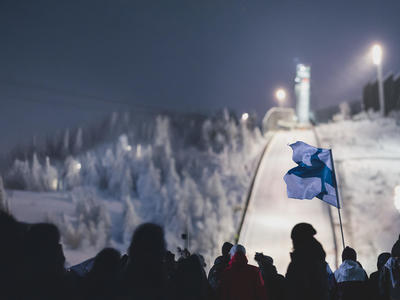 W杯男子ルカ第2戦 強風で中止に