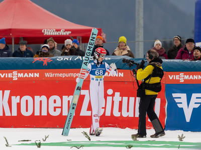 Prevc gewinnt vor Eder und Freitag