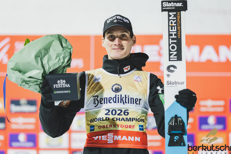 フライング世界選手権 個人戦 プレウツ金、二階堂が銅