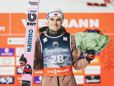 Mit Domen-Show zum WM Titel in Oberstdorf