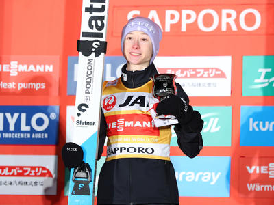 W杯女子札幌大会 ニカ・プレウツが連勝