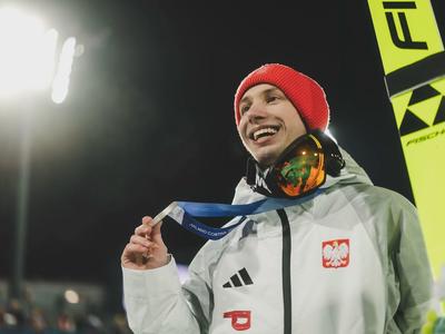 Epischer Abend in Predazzo - Gold für Raimund