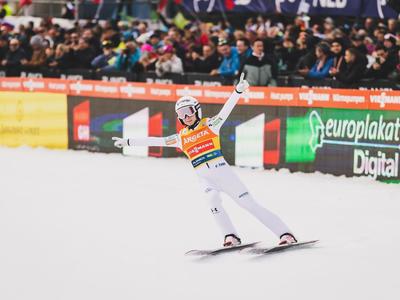 Nika Prevc gewinnt Planica und Gesamtweltcup