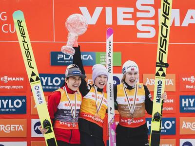  Ника Превц выигрывает Планицу и общий зачет Кубка мира