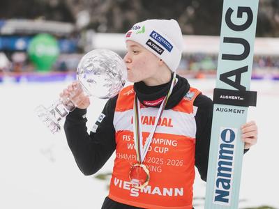 Nika Prevc gewinnt Planica und Gesamtweltcup
